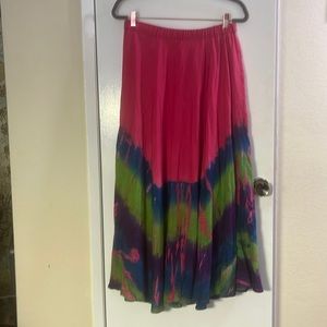 SOFT SURROUNDINGS pink tie die skirt.